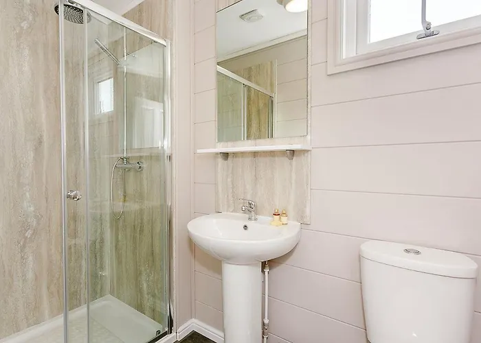 Thanet Well Lodges Resort Ivegill