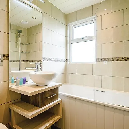 Thanet Well Lodge Retreat *