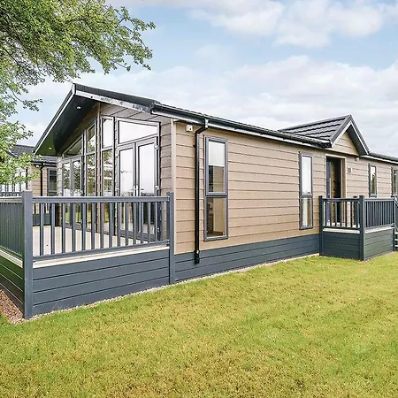 Thanet Well Lodge Retreat Kompleks wypoczynkowy Ivegill